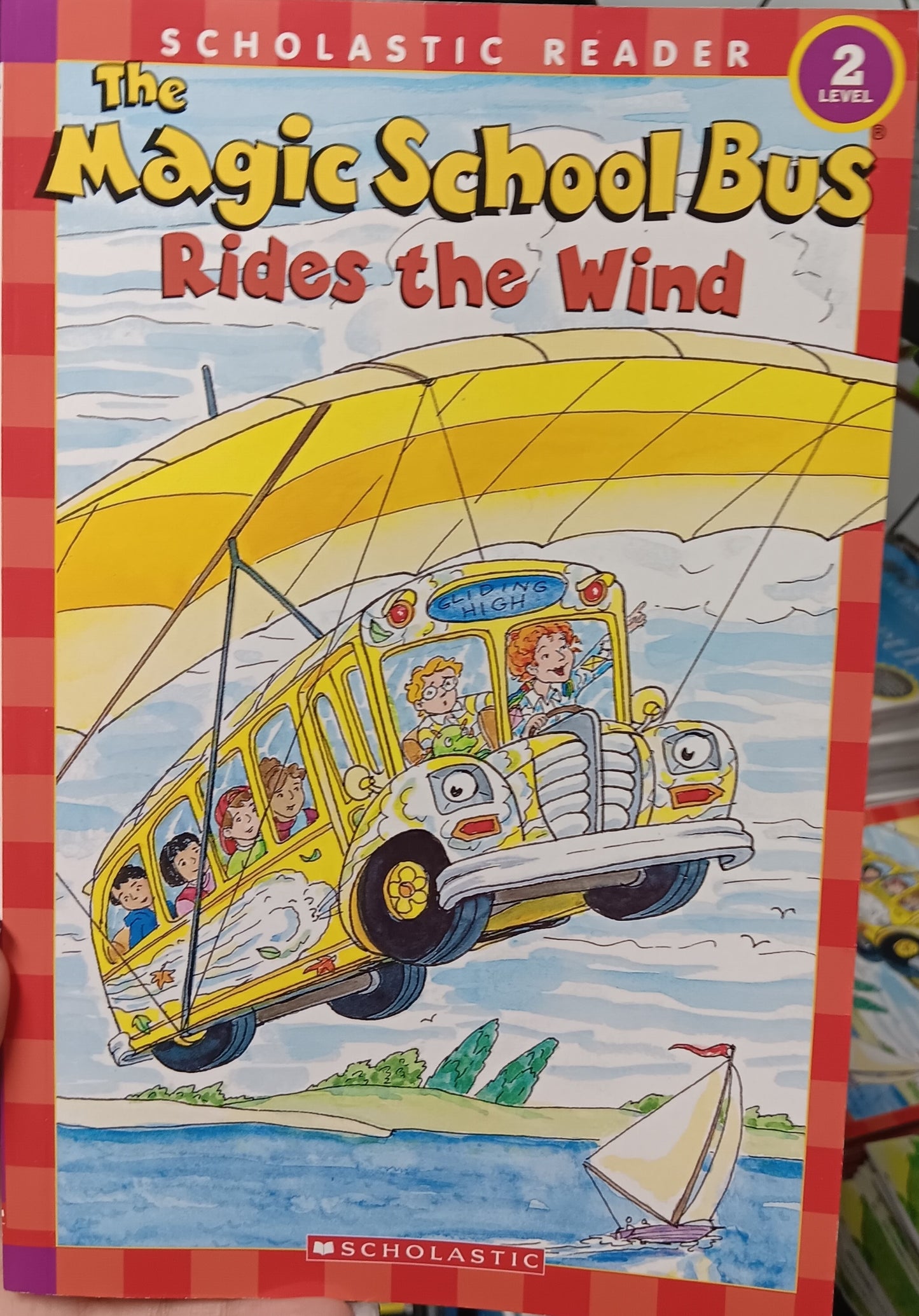 THE MAGIC SCHOOL BUS - RIDES THE WIND